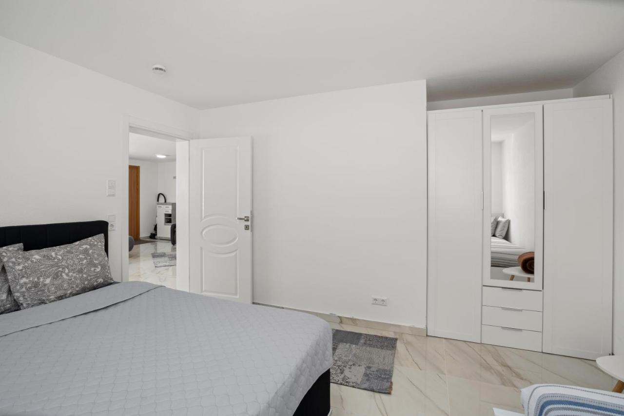 FDH Mendoza Ferienwohnung Ailingen מראה חיצוני תמונה