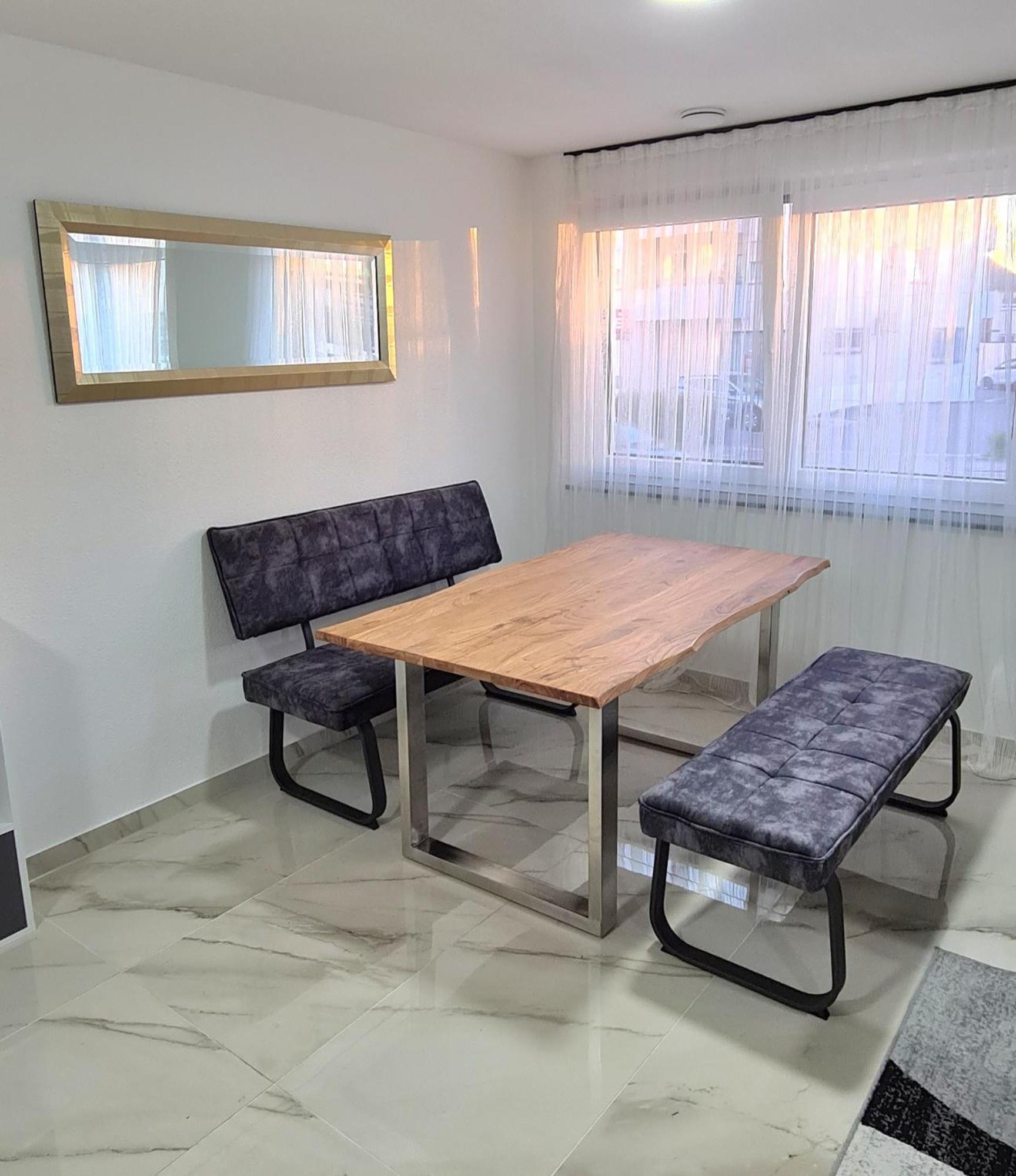 FDH Mendoza Ferienwohnung Ailingen מראה חיצוני תמונה